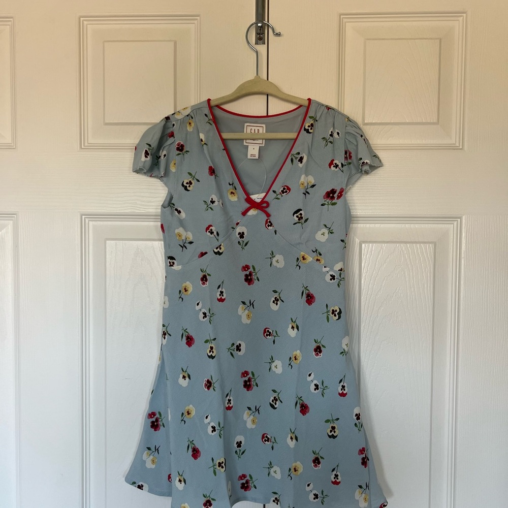 Floral V-Neck Dress with Red Trim